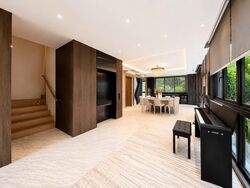Shrewsbury Road (D11), Terrace #583921221
